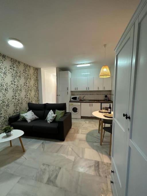 Precioso Estudio Junto Al Mar, Don Diego En La Carihuela Torremolinos